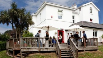 The Torquay International School (TIS)