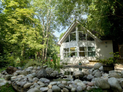 Excel English main building