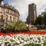 Di fronte la scuola CES Harrogate