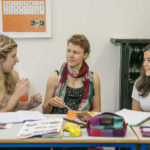 Gli studenti della CES Edimburgo in classe