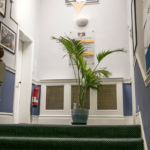 Una scalinata che porta alla CES a Leeds