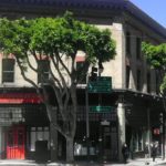 L'esterno del residence per studenti Columbus a San Francisco