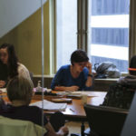 Gli studenti della Converse School di San Francisco a lezione