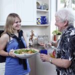 Una studentessa nel suo alloggio in famiglia della scuola English Language Company (ELC) Sydney