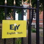 Esterno dell'edificio principale della scuola English in York