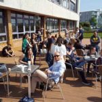 Gli studenti sulla terrazza della GCI