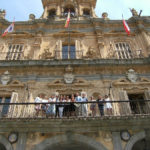 Gli studenti del Colegio de España visitano un palazzo della Plaza Mayor di Salamanca