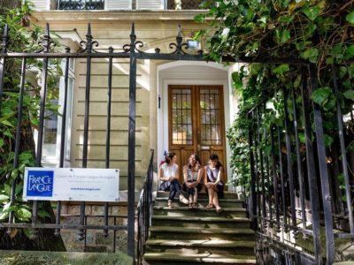 study learn vacation French language course abroad France Langue school Paris France (9)