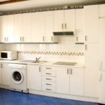 La cucina di un appartamento condiviso presso la stessa struttura della scuola Eureka