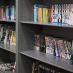 La biblioteca dei manga della scuola Genki Fukuoka