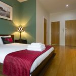 Deluxe Studio in St James House serviced apartment