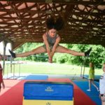 Un'attività di ginnastica al Camp Eagle Hill