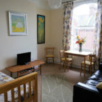 Una stanza singola di un appartamento della scuola Globe English Centre a Exeter