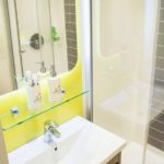 Un bagno di una stanza degli appartamenti dello studente Newcastle 1 