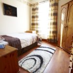  Un stanza da letto degli alloggi di LILA