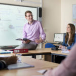 Gli studenti della LSI Portsmouth a lezione