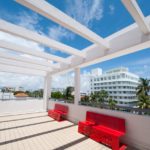 Il terrazzo della scuola Rennert di Miami 