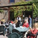 Il patio esterno della scuola London School of English Westcroft Square 