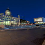 L'Albert Dock di notte, Liverpool, Inghilterra