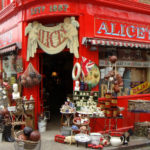 Alice's Antiques a Portobello Road Londra, Regno Unito
