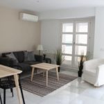 Un soggiorno di un monolocale della scuola Espanole Ih