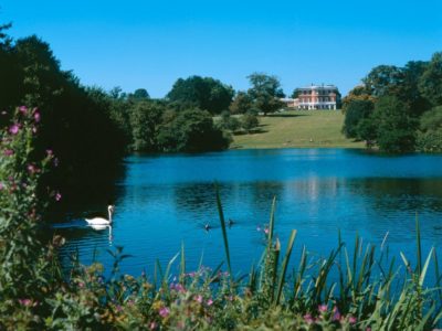 professional-corporate-english-language-training-courses-for-companies-business-executives-managers-accent-international-east-budleigh-devon-england-uk