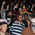 Gli studenti della LSI Portsmouth ad una festa di Halloween