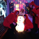 Gli studenti internazionali della Rennert ad un ristorante sul tetto di New York a Natale