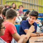 Gli studenti della Bede's Summer School University of Sussex in classe