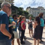 Gli studenti della scuola France Langue Biarritz durante un tour