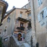 Gli studenti della scuola France Langue Nice in gita all'Eze village