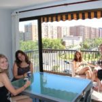 Common area of an Españolé IH Valencia school shared apartments