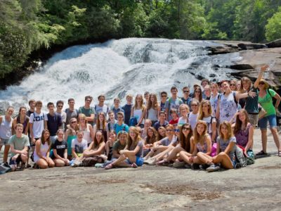 American English residential summer vacation Xplore Asheville homestay adventure camp children teenagers North Carolina USA (6)