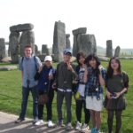 Gli studenti della scuola Inlingua Cheltenham visitano Stonehenge 