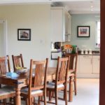 Una cucina di un alloggio in famiglia della scuola Inlingua Cheltenham