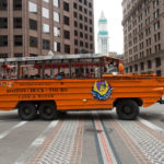 Studenti della FLS International Boston lungo il Duck Tour