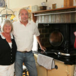 Claire and Martin che ospitano da 40 anni studenti e famiglie