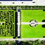 I giardini ed il labirinto della Whitgift Summer School