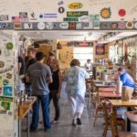 Il 12 Bones Barbecue ad Asheville, Carolina del Nord.