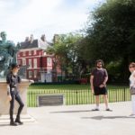 Gli studenti della scuola York Associates in giro per York