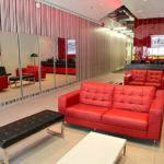 La lobby e la sala studenti della scuola ILAC Vancouver