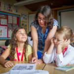 Gli studenti del programma Sir Edward della scuola Studio Cambridge in classe