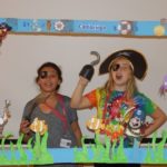 Gli studenti del programma Sir Edward della scuola Studio Cambridge durante un'attività di teatro