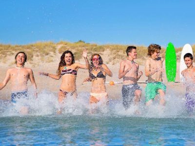 english-language-course-summer-activity-camp-rennert-international-summer-plus-miami-usa-teenagers