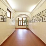 Il corridoio della scuola Lyceum Alpinum Zuoz