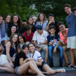 Gli studenti del programma arricchimento universitario della scuola Julian Krinsky Villanova University fuori dal campus