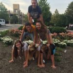 Gli studenti del programma arricchimento universitario della scuola Julian Krinsky Villanova University partecipano a delle attività nel campus