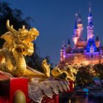 Il parco cinese della Diseyland a Shanghai, Cina