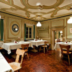 L'interno del Hotel Crusch Alva di Zuoz, Svizzera