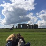 Studenti della Best in Bath che fanno una gita a Stonehenge